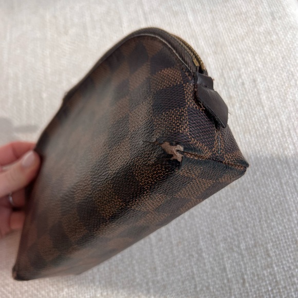 Louis Vuitton Clutch - Picture 3 of 7